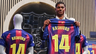 Barca đã giữ kín hình ảnh Rashford trước lễ ký hợp đồng chính thức