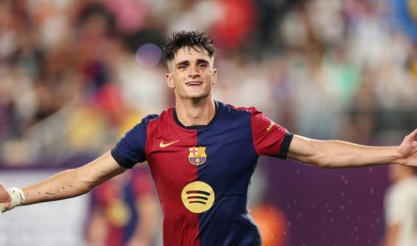 Barcelona gạch tên Pau Victor giữa lúc Braga hỏi mua