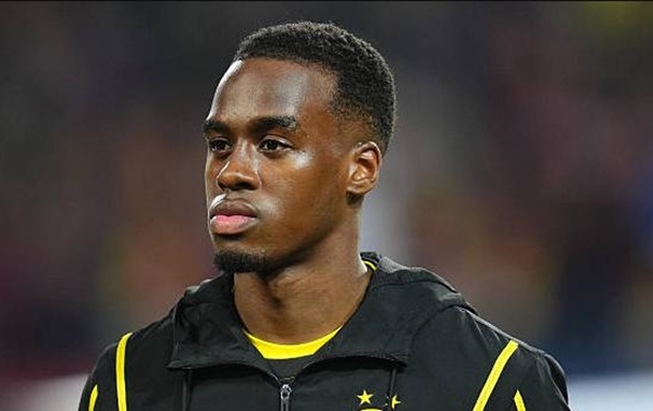 Borussia Dortmund xác nhận Jamie Bynoe-Gittens sẽ tới Chelsea