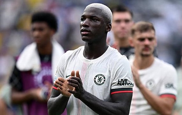 Caicedo bình phục chấn thương, sẵn sàng đá chính ở trận đấu với PSG