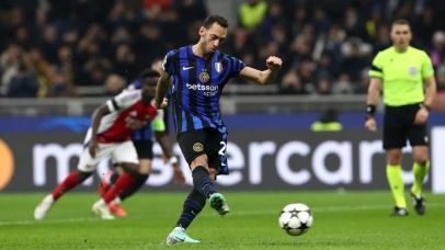 Calhanoglu có thể rời Inter, MU lập tức nhập cuộc