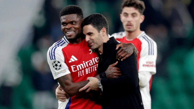 Chia tay Thomas Partey, Arsenal tránh lặp lại cơn đau đầu của Arteta