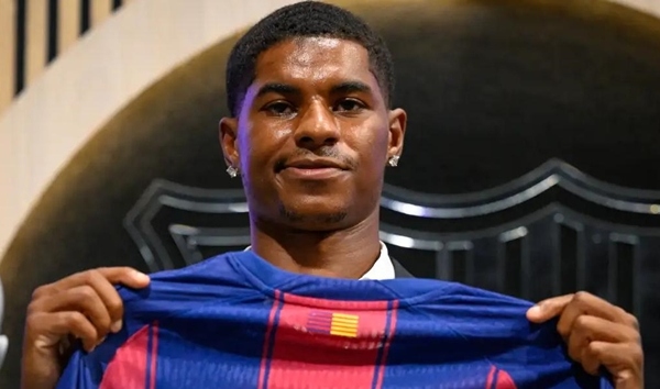 Chủ tịch Barca: Rashford buộc phải rời Man United