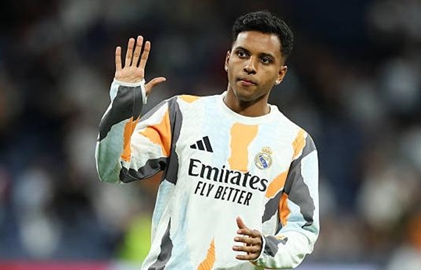 Chuyển nhượng sáng 23/7: Liverpool nhắm Rodrygo; Isak đòi lương khủng nếu ở lại Newcastle