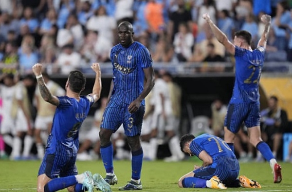 Đằng sau chiến thắng lịch sử của Al Hilal trước Man City