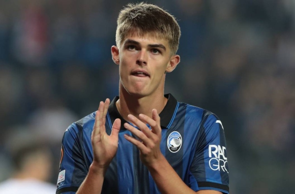 De Ketelaere: Từ “Hoàng tử” thành “Vua Charles” của Atalanta