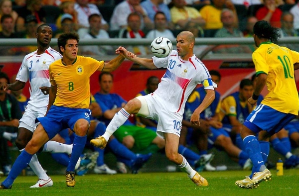 Đêm Frankfurt 2006: Khi Zinedine Zidane nhắc cả thế giới nhớ về sự thiên tài của mình