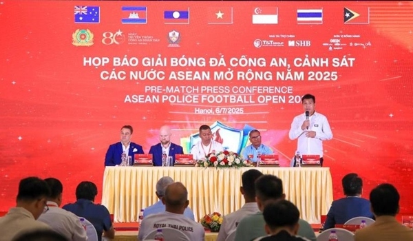 Dự giải bóng đá Công an, Lào mang theo nhiều tuyển thủ