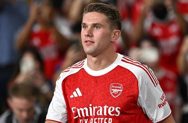 Gyokeres: Chọn Arsenal không hề khó dù Man United quan tâm