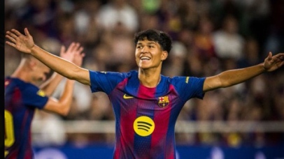 Hai sao trẻ lò La Masia xúc động trong ngày ra mắt đội một Barca