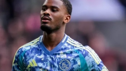 Hato từ chối ra sân cho Ajax để thúc đẩy thương vụ sang Chelsea