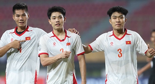 HLV Kim Sang-sik và 'vũ khí' sở trường giúp U23 Việt Nam chiến thắng