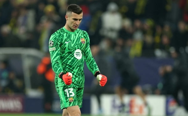 Inaki Pena sắp rời Barca, hai đối thủ La Liga nhập cuộc