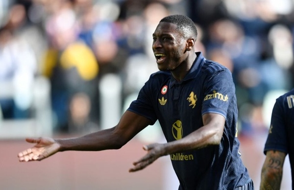 Juventus nỗ lực giữ Kolo Muani, lo ngại bị Premier League lôi kéo