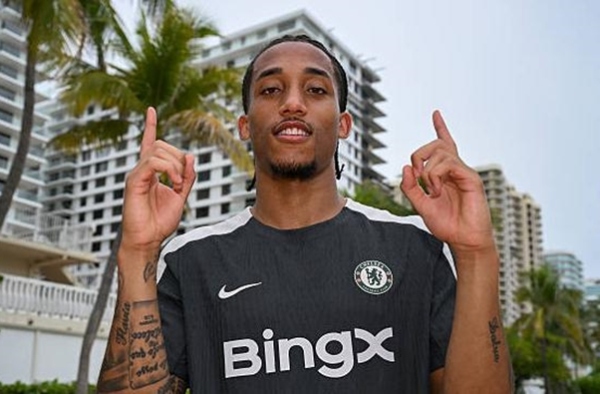 Liệu Joao Pedro có cản đường Cole Palmer tại Chelsea?