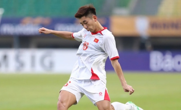 Lý Đức và Nhật Minh nổi bật trong chiến thắng của U23 Việt Nam