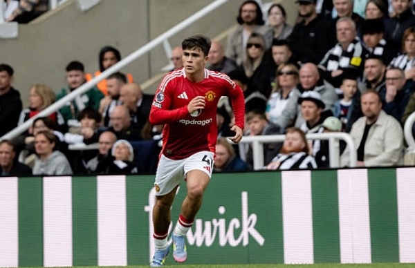 Man United cân nhắc cho mượn Amass để tích lũy kinh nghiệm