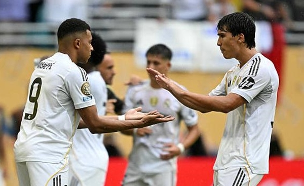Mbappe và ánh hào quang cứu rỗi FIFA Club World Cup