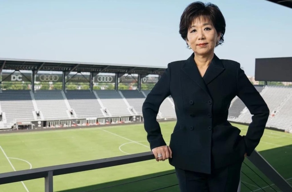 Michele Kang – nữ tỷ phú gốc Hàn không biết Messi là ai, giờ gánh vận mệnh Lyon