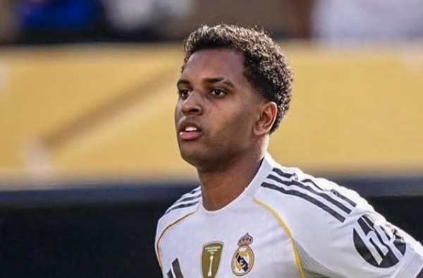 NÓNG! Vụ Rodrygo gia nhập Al Nassr khép lại