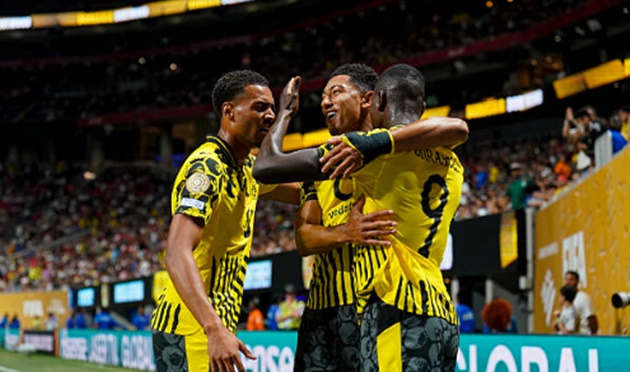 Song tấu Guirassy - Adeyemi tỏa sáng, Dortmund vào tứ kết nghẹt thở