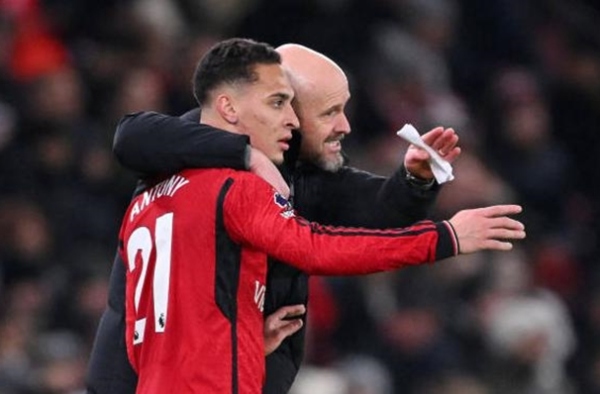 Ten Hag đóng sập cánh cửa tái hợp Antony tại Leverkusen