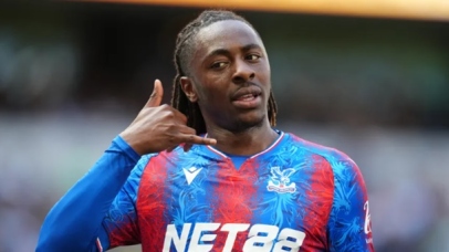 Tottenham rút lui khỏi thương vụ Eze, Arsenal giành lợi thế