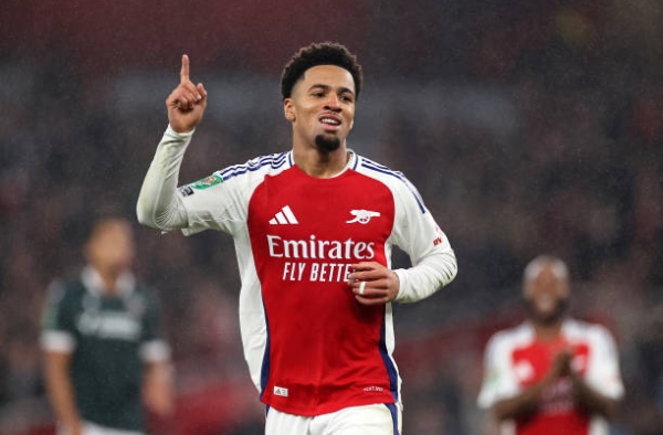Tương lai Nwaneri: Chelsea vào cuộc, Arsenal vẫn nắm quyền tự quyết