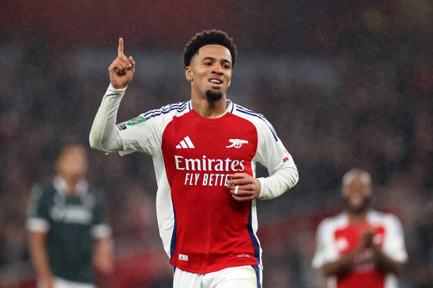 Tương lai Nwaneri: Chelsea vào cuộc, Arsenal vẫn nắm quyền tự quyết