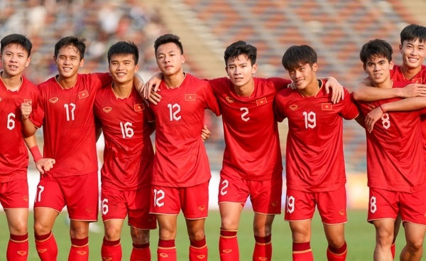 U23 Việt Nam và bài học vỡ lòng chống tiêu cực từ AFF