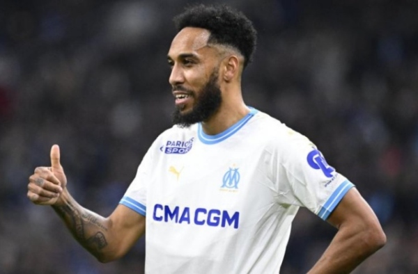 Vì sao Aubameyang quay trở lại Marseille?