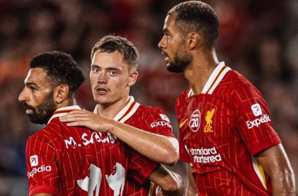 Wirtz tỏa sáng, Liverpool ngược dòng đánh bại Marinos